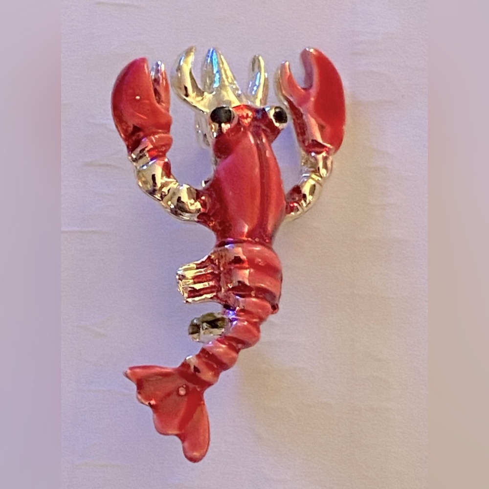Adorable lobster pin/ brooch (E)